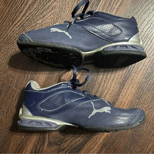 Kids Puma Sneakers Tennis Shoes size 13.5C navy blue